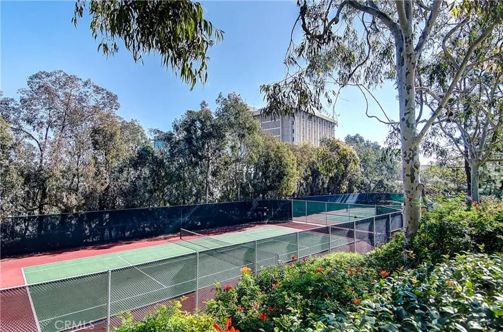 200 Paris Lane Unit 304, Newport Beach, California 92663