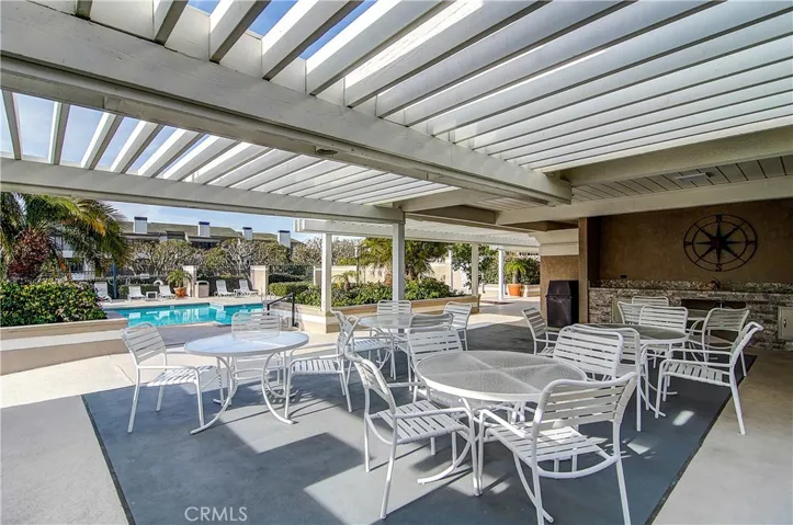 200 Paris Lane Unit 304, Newport Beach, California 92663