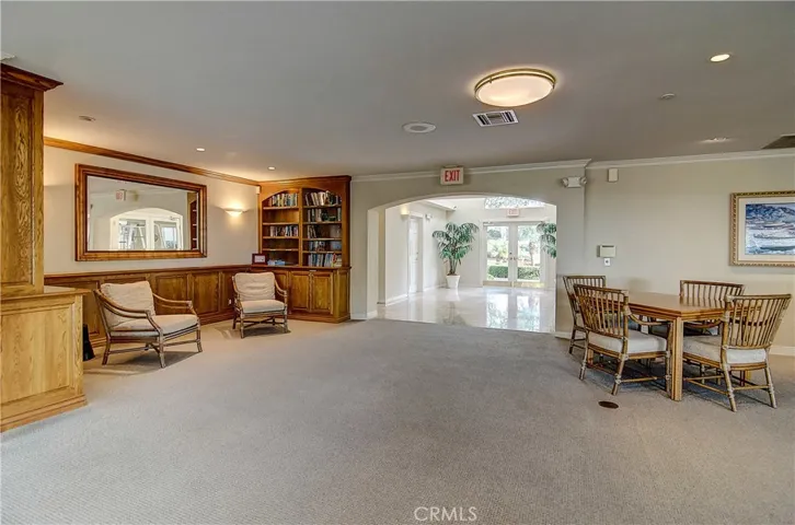 200 Paris Lane Unit 304, Newport Beach, California 92663