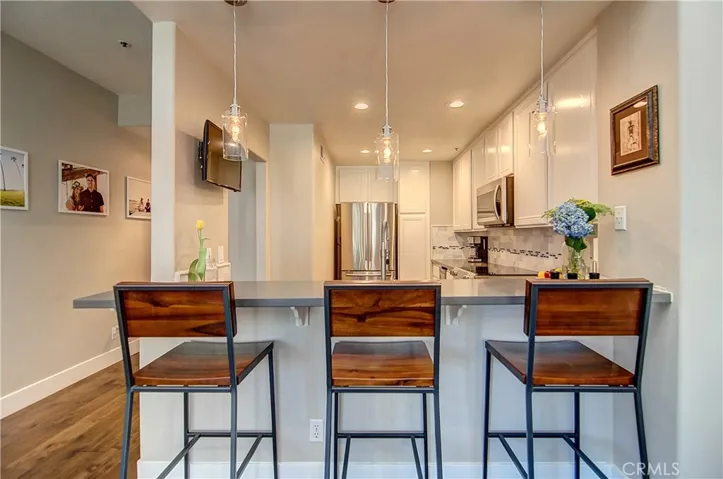 200 Paris Lane Unit 304, Newport Beach, California 92663