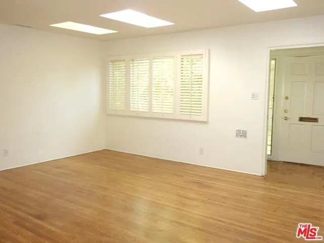 3137 Midvale Avenue, Los Angeles, California 90034