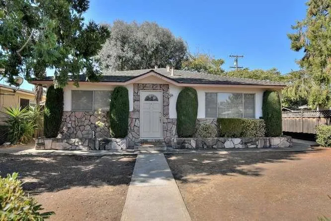 10173 Santa Clara Avenue, Cupertino, California 95014