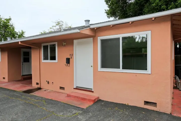 717 Ehrhorn Avenue, Mountain View, California 94041