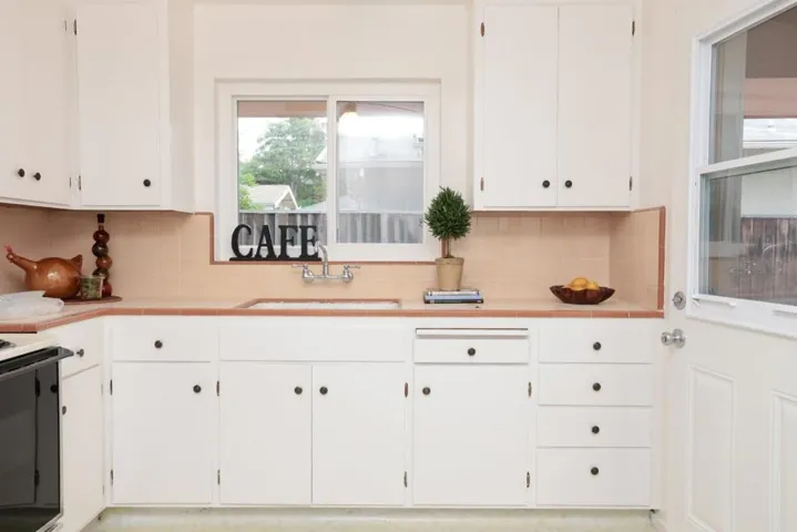 717 Ehrhorn Avenue, Mountain View, California 94041