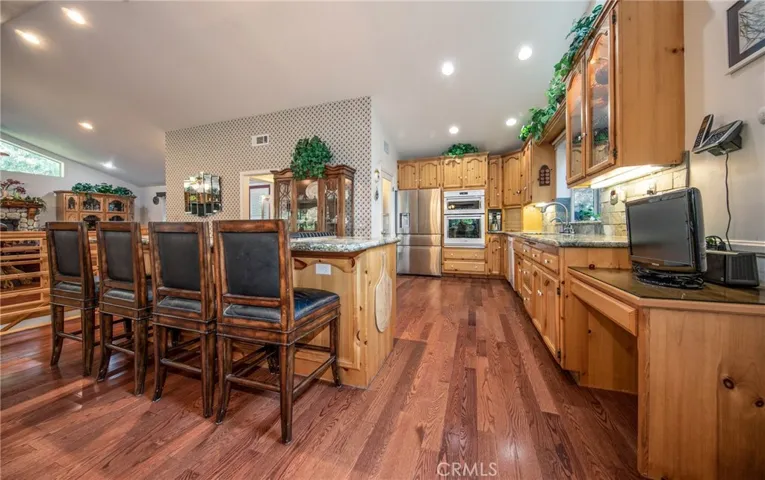 620 Acacia Drive, Crestline, California 92325