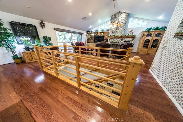620 Acacia Drive, Crestline, California 92325