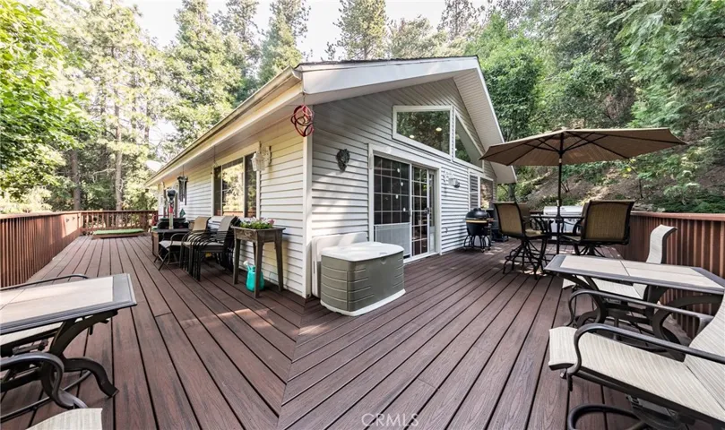 620 Acacia Drive, Crestline, California 92325