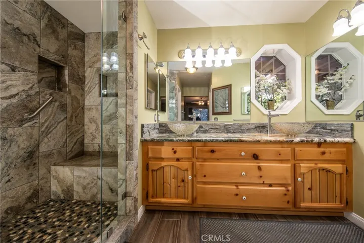 620 Acacia Drive, Crestline, California 92325