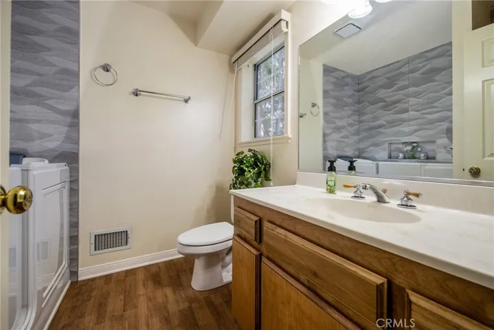 620 Acacia Drive, Crestline, California 92325