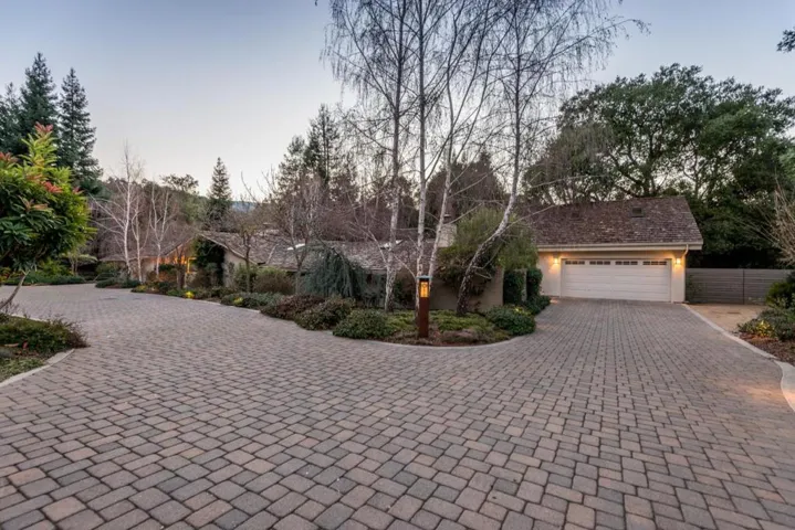 11525 Old Ranch Lane, Los Altos Hills, California 94024