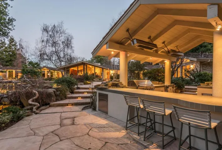11525 Old Ranch Lane, Los Altos Hills, California 94024