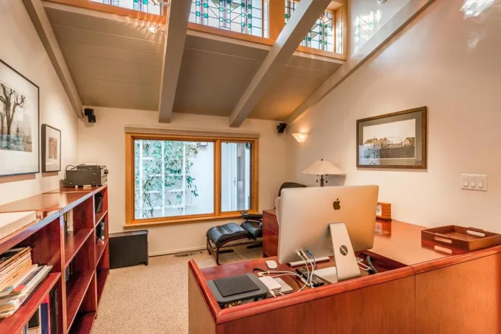 11525 Old Ranch Lane, Los Altos Hills, California 94024