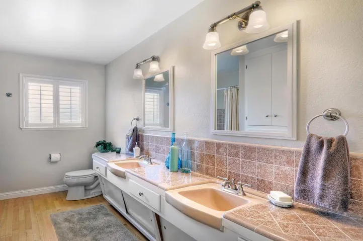 18812 Aspesi Drive, Saratoga, California 95070