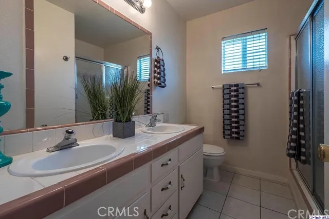 2505 Lambert Drive, Pasadena, California 91107