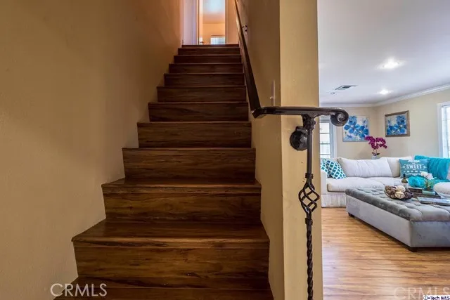 2505 Lambert Drive, Pasadena, California 91107