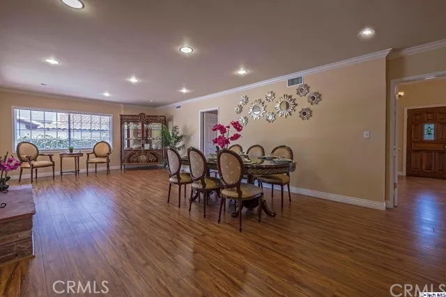 2505 Lambert Drive, Pasadena, California 91107