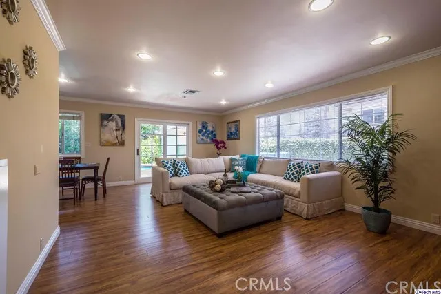2505 Lambert Drive, Pasadena, California 91107