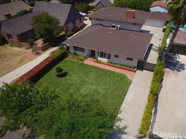 2505 Lambert Drive, Pasadena, California 91107
