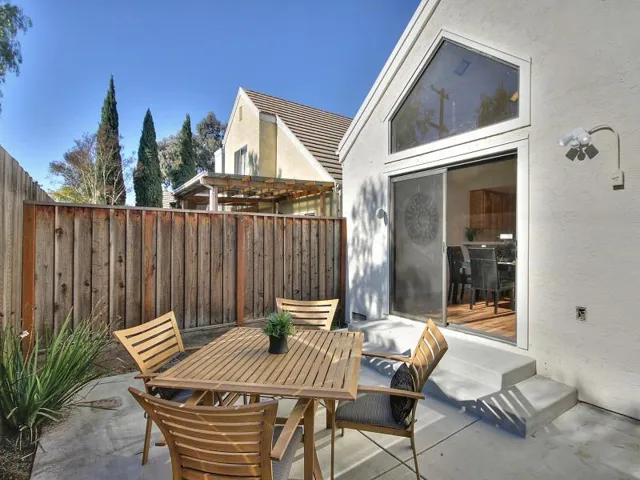 468 Glenmoor Circle, Milpitas, California 95035
