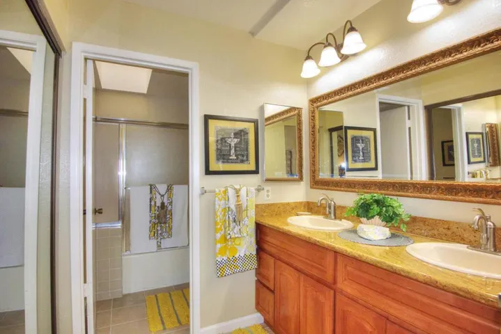 1079 Hay Court, Milpitas, California 95035