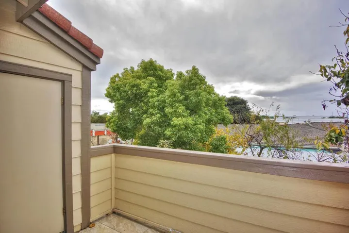 1079 Hay Court, Milpitas, California 95035