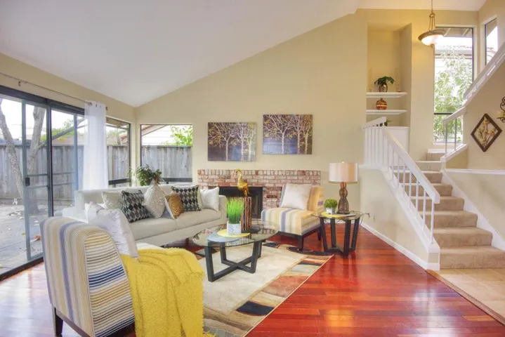1079 Hay Court, Milpitas, California 95035