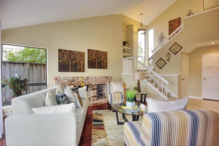 1079 Hay Court, Milpitas, California 95035