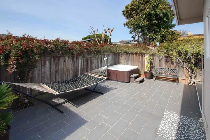 1302 Delaware Avenue, Santa Cruz, California 95060