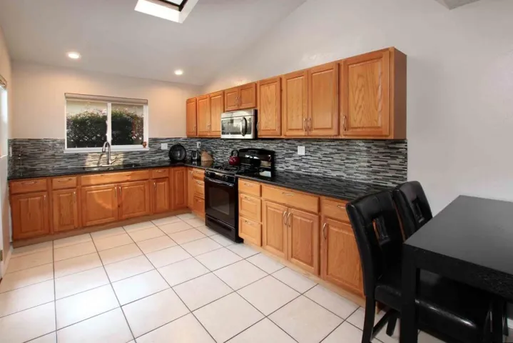 1302 Delaware Avenue, Santa Cruz, California 95060