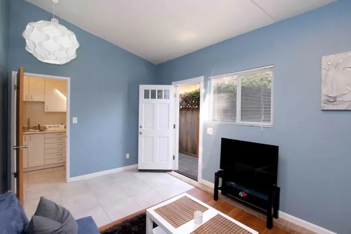 1302 Delaware Avenue, Santa Cruz, California 95060