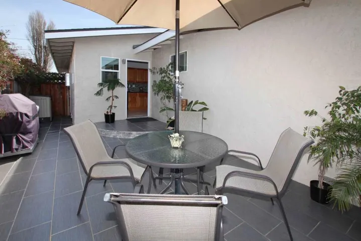 1302 Delaware Avenue, Santa Cruz, California 95060