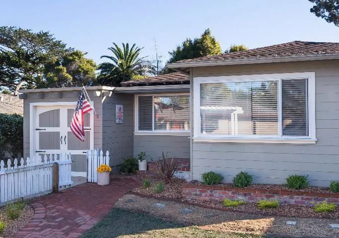 743 Bayview Avenue, Pacific Grove, California 93950