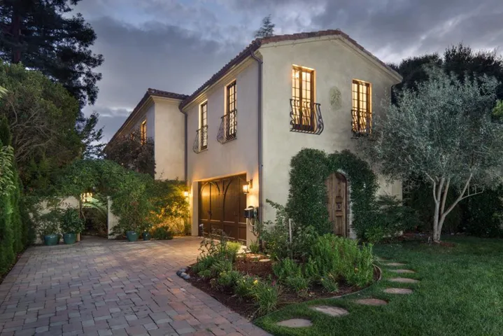 1932 Emerson Street, Palo Alto, California 94301