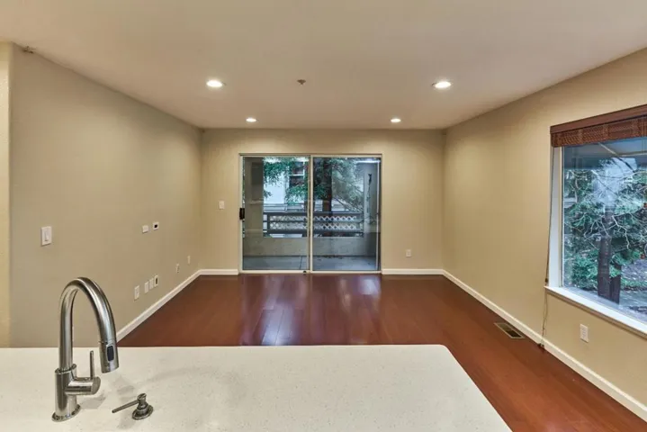 426 Galleria Drive 8, San Jose, California 95134