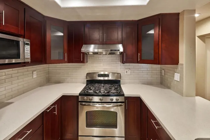 426 Galleria Drive 8, San Jose, California 95134