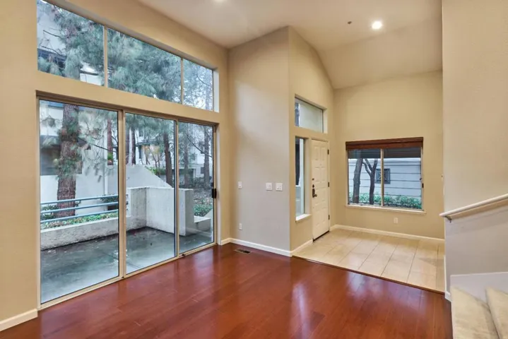 426 Galleria Drive 8, San Jose, California 95134