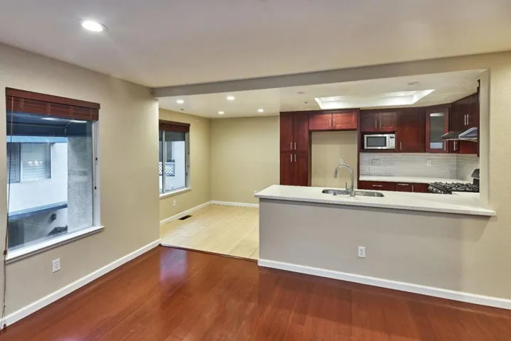 426 Galleria Drive 8, San Jose, California 95134