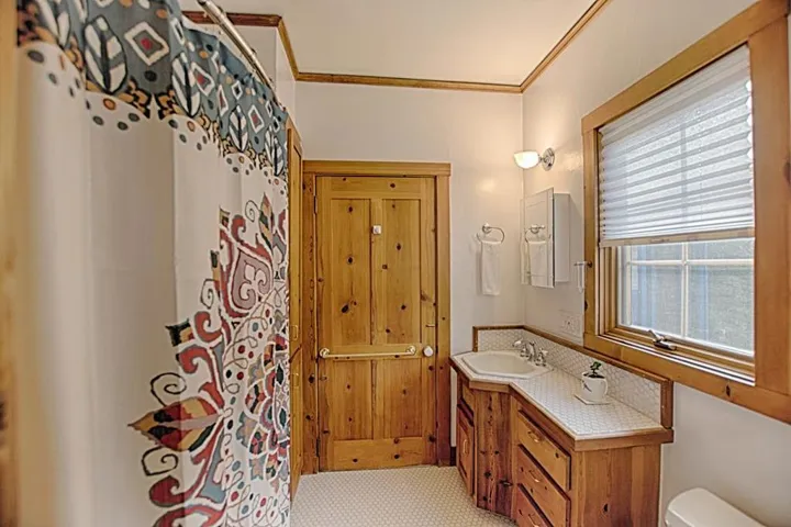 495 Larsen Road, Aptos, California 95003