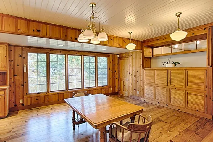 495 Larsen Road, Aptos, California 95003