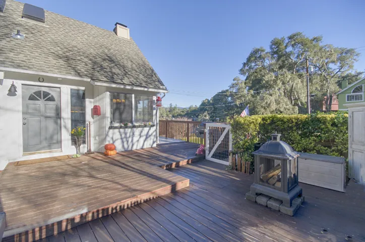 518 Encino Drive, Aptos, California 95003