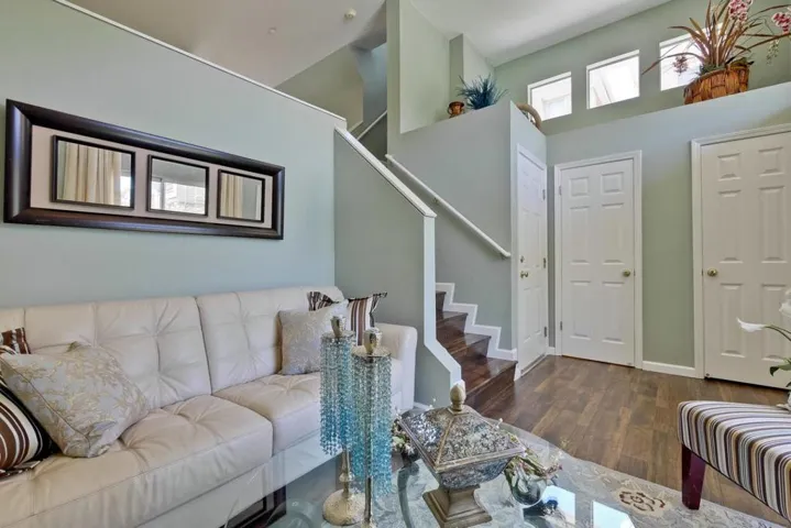 135 Frederick Court, Mountain View, California 94043