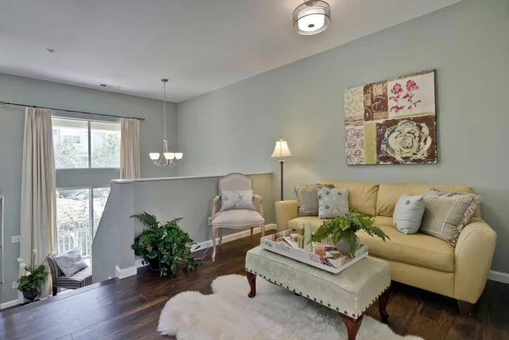 135 Frederick Court, Mountain View, California 94043