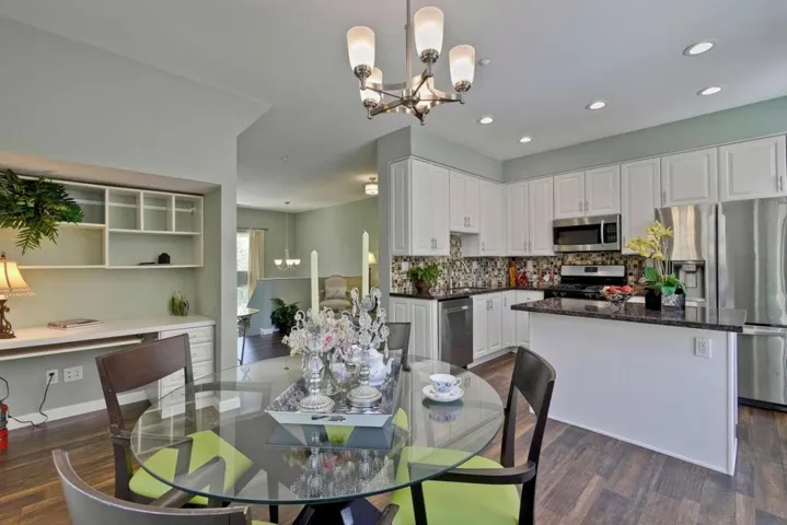 135 Frederick Court, Mountain View, California 94043