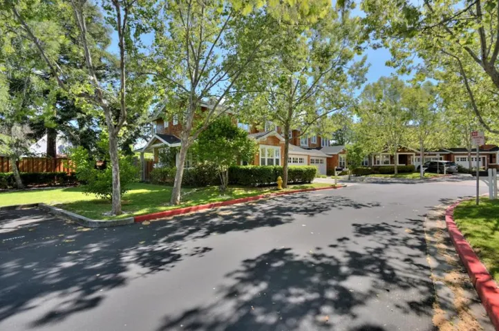 107 Naramore Lane, Los Gatos, California 95032