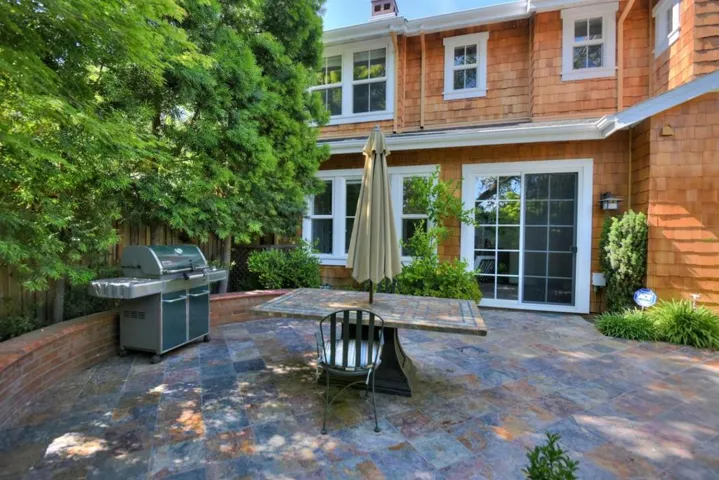 107 Naramore Lane, Los Gatos, California 95032