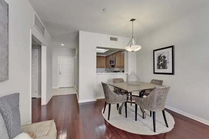 144 S 3rd Street 320, San Jose, California 95112