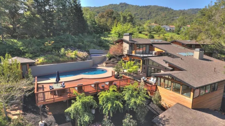 19288 Bainter Avenue, Saratoga, California 95070