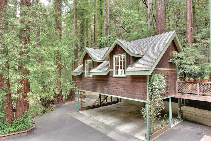 10380 Love Creek Road, Ben Lomond, California 95005