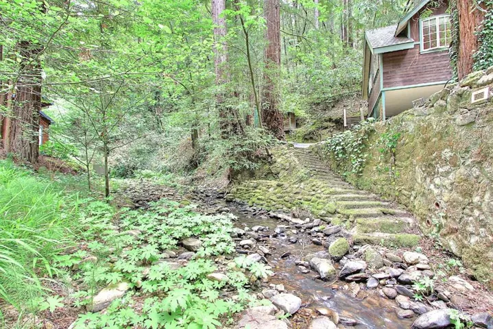 10380 Love Creek Road, Ben Lomond, California 95005