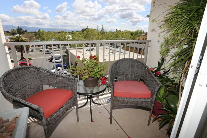 912 Campisi Way 414, Campbell, California 95008